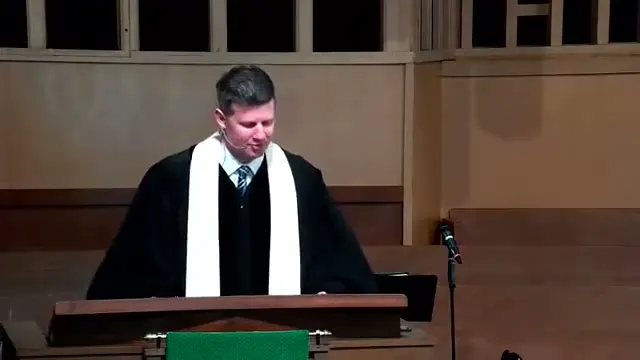 The preacher at the start of Worship service, November 7th, 2021