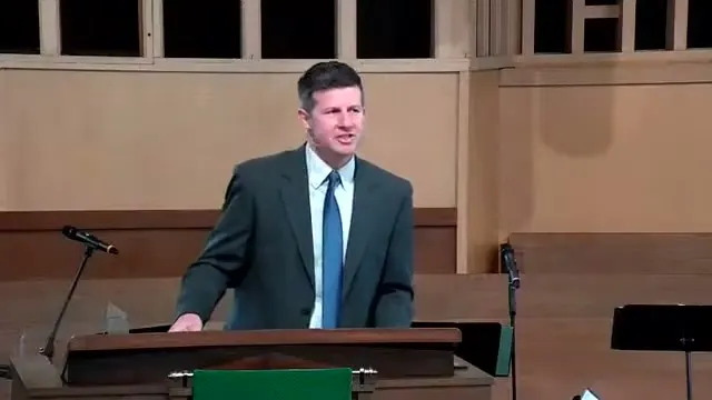 The preacher at the start of Worship service, November 14th, 2021