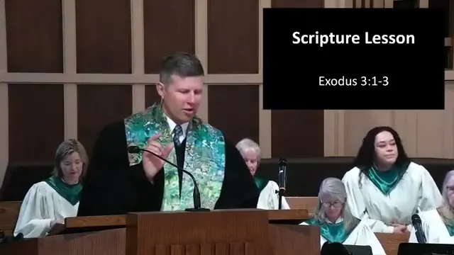 Rev. Dr. David G. Watermulder at the start of Lessons from the Life of Moses: Paying Attention
